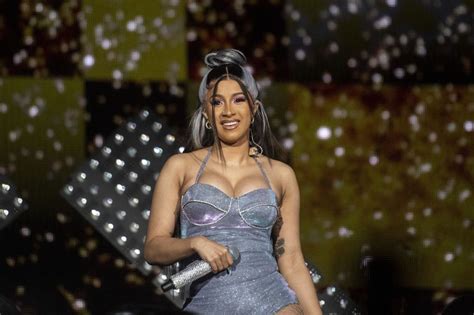 Cardi B Concert Suddenly Canceled Over "Threat" Against The Rapper