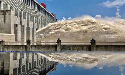 Three Gorges Dam sees largest flood peak since its construction ...