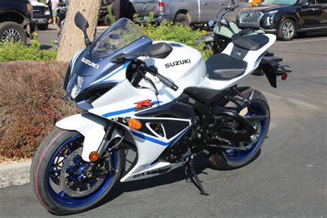 New 2023 Suzuki GSX-R1000, New Haven VT Specs, Price, Photos Pearl ...