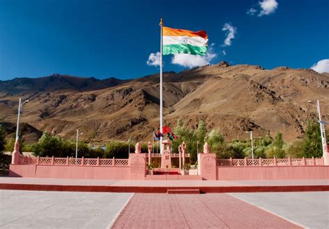 Kargil War Memorial - The Ultimate Travel Guide - Devil On Wheels™