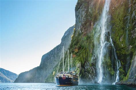 Milford Sound Nature Cruise | RealNZ Milford Sound