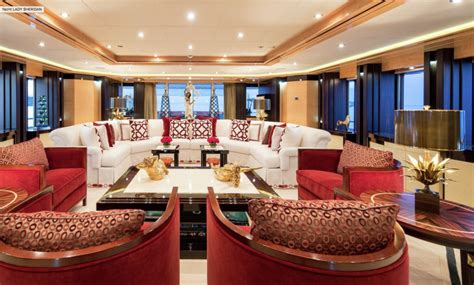 Inside the World of Mega Yachts — How the Super Rich Find Their Dream ...