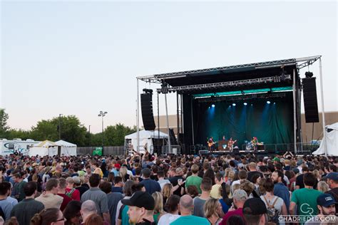 Dr. Dog delivers the goods at Surly Brewing