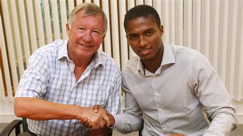 Transfer Tales: Antonio Valencia | Manchester United