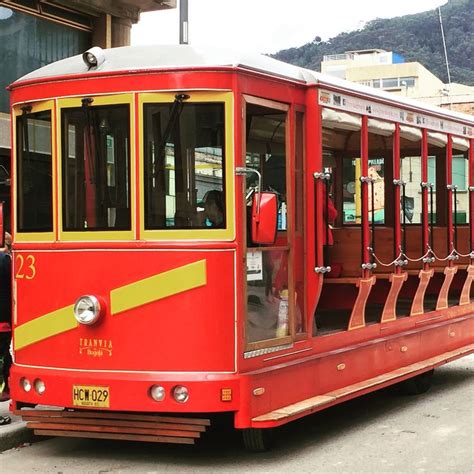 Tranvía de #Bogotá | Bus, Vehicles