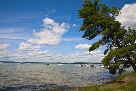 South Higgins Lake Campground, South Higgins Lake, MI: 2 Photos