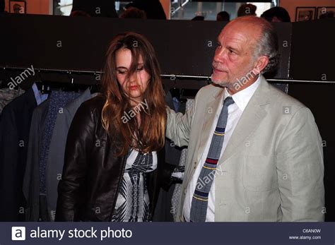 John Malkovich kissing his daughter Amandine Cocktail honoring John ...