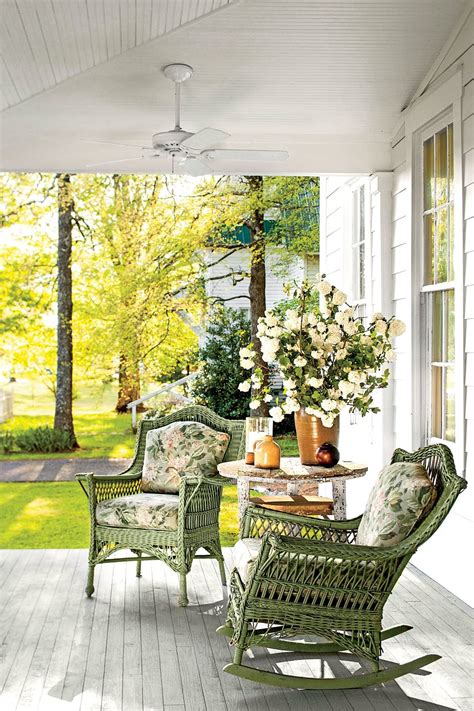 Charming Tennessee Mountain Cottage | Porch furniture, Front porch ...