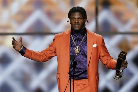 Lamar Jackson wins NFL MVP as Ravens take 3 awards | Inquirer Sports