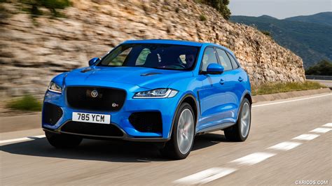 Jaguar F-PACE SVR | 2019MY (Color: Ultra Blue) | Front Three-Quarter