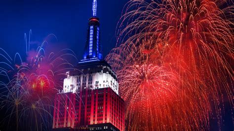 Independence Day celebration with fireworks, Empire State Building, New ...