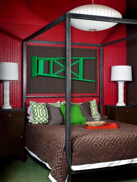 20 Unique Red and Gray Bedroom | Findzhome