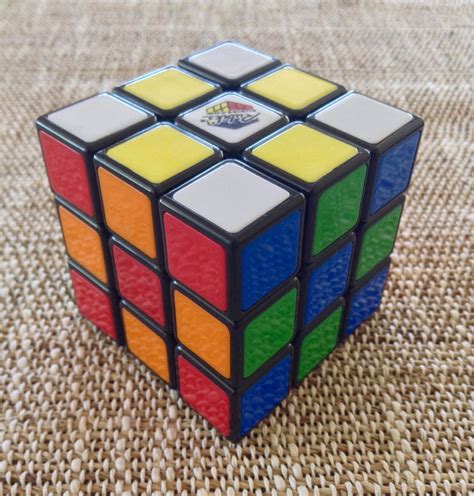 How to Make a Checkerboard With a Rubik's Cube : 3 Steps (with Pictures ...