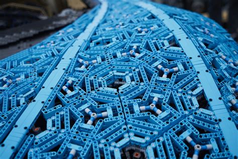 This Bugatti Chiron Is Made Out Of Over 1 Million Lego Pieces | Digital ...