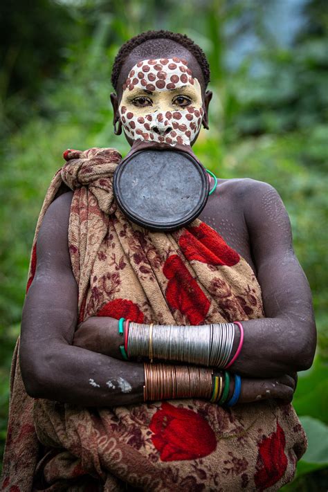 Surma tribes lip plates for Mursi Tribe and Suri Tribe in the Omo ...