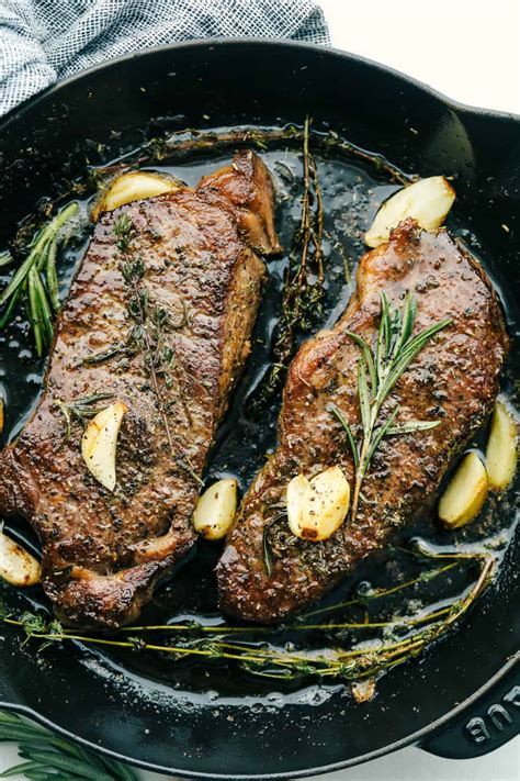 HOW TO MAKE THE ABSOLUTE BEST NEW YORK STRIP STEAK | Stittsworth Meats ...