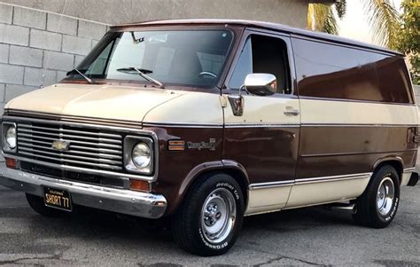 Custom Chevy Shorty Van