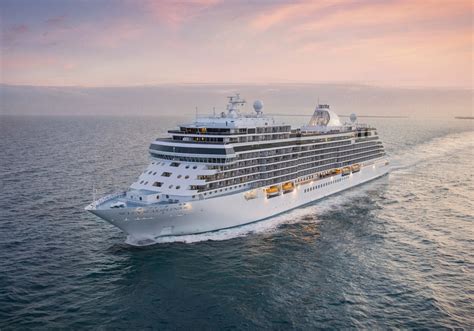 Seven-Seas-Splendor | EatSleepCruise.com