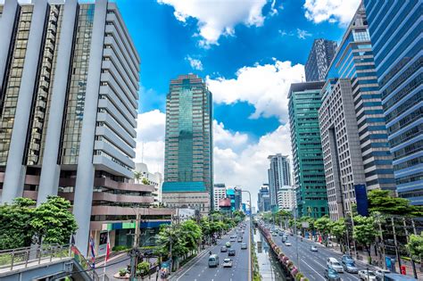 10 Most Popular Streets in Bangkok - Take a Walk Down Bangkok's Streets ...