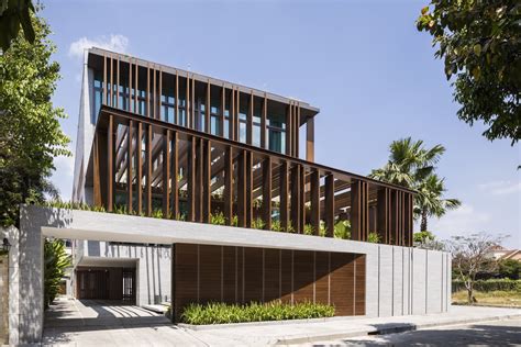 Louvers House / MIA Design Studio | Building of the Year 2019