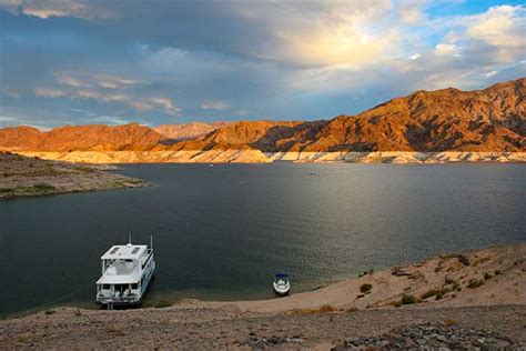 Lake Mead located in Lake Mead National Recreation Area - DesertUSA