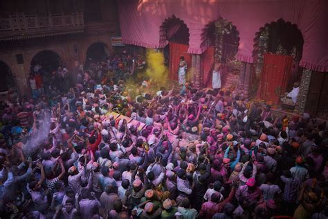 Holi Festival in Vrindavan – Shiromi's Diary