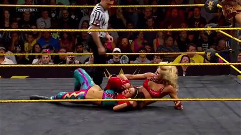 Charlotte Flair Figure Four Headscissors on Bayley - YouTube