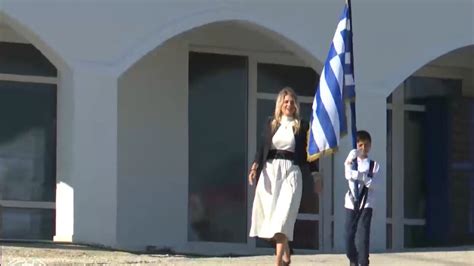 Greeks celebrate national OXI DAY with military and students' parades ...