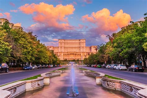 TOP 21 Obiective Turistice in Bucuresti: Locuri de Vizitat - Zi libera