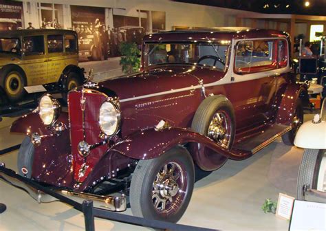 Studebaker Museum receives 'exquisite' gift of '32 President - Old Cars ...