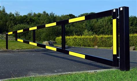 Heavy duty commercial swing gate - (BA1.SG1) | Barricade Ltd