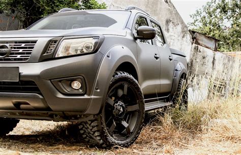 D22 Navara Rims | Nissan Navara D22 4x4 Wheels And Tyres | Autocraze ...