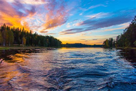 dusk over a river 4k wallpaper | Seascape photography, Sunset wallpaper ...