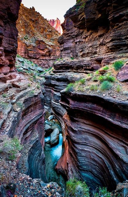 Deer Creek Canyon - Grand Canyon National Park - Arizona - FaveThing.com