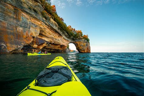 Why Fall is the Perfect Time to Paddle Pictured Rocks : Pictured Rocks ...