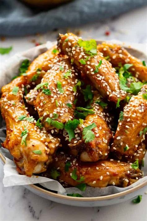 How to Make Chicken Wings (Best Chicken Wing Recipes & Top Tips)