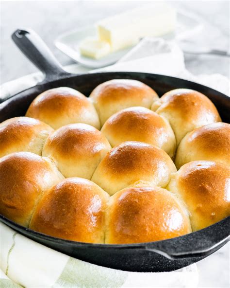 How To Make Old-School Southern Yeast Rolls - Homemaking.com ...