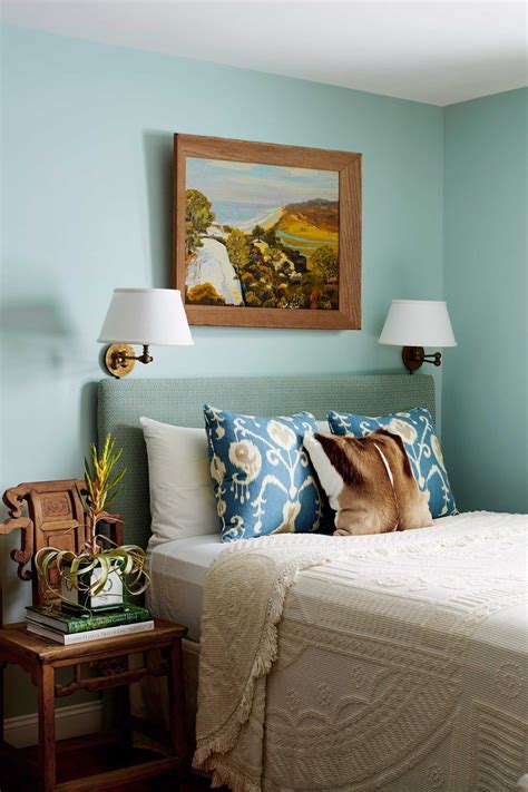 How To Choose The Right Color Paint For A Small Room - Paint Colors