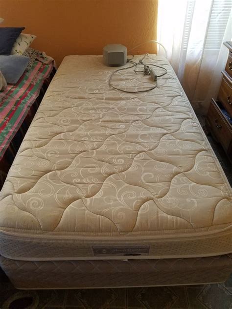 Twin size Sleep Number Bed for Sale in Peoria, AZ - OfferUp