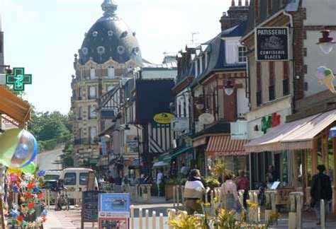 Houlgate,photos and guide to the town in Normandy