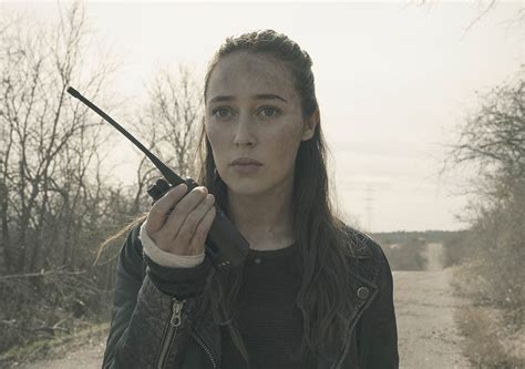 Alicia Clark Character Bio | Played by | Fear the Walking Dead | TWDU