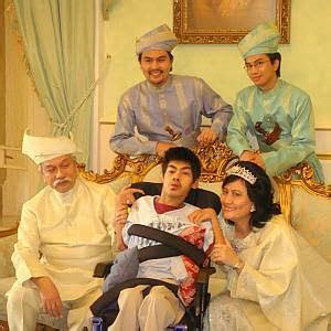 SP THOUGHTS: Tunku Zain Al-Abidin Muhriz & the NS Royal Family