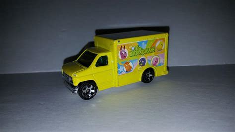 Matchbox Nick Jr. The Backyardigans Ford Box Truck 1:64 Diecast Car ...