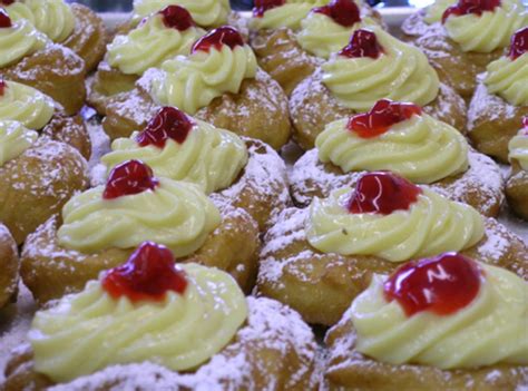 Zeppole (St. Joseph's Day fritter) Photo | Recetas de comida, Postres ...