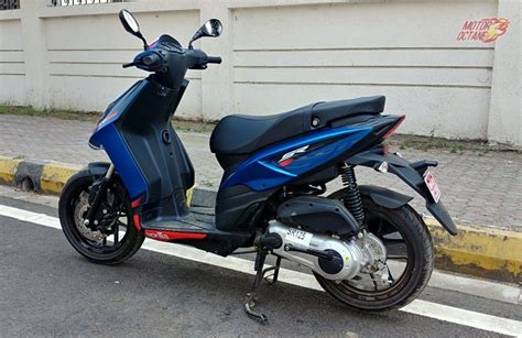 Aprilia SR 125 Review, Performance, Mileage, Brakes