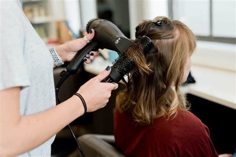 How Do You Use A Hair Dryer Safely? (Explained)