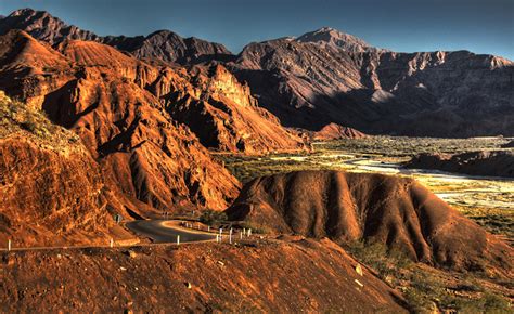 Road to Cafayate and Las Conchas Ravine