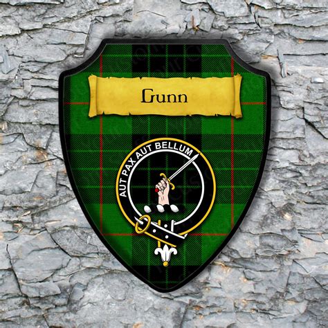 Gunn Shield Plaque with Scottish Clan Coat of Arms Badge on | Etsy ...