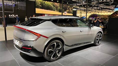 US-Spec 2022 Kia EV6 GT-Line Hits Up AutoMobility LA, First Deliveries ...