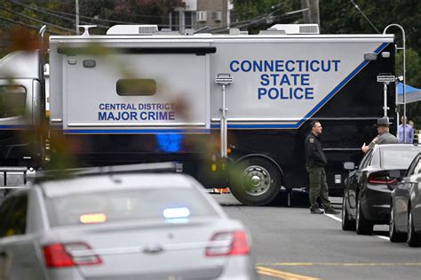 Community mourns death of 2 Bristol, Connecticut police officers killed ...